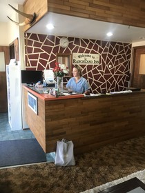 Ranchland Inn