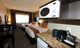 Best Western Plus Peace River Hotel & Suites