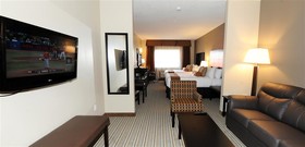 Best Western Plus Peace River Hotel & Suites