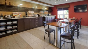 Best Western Plus Red Deer Inn & Suites