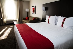 Holiday Inn Hotel & Suites Red Deer South