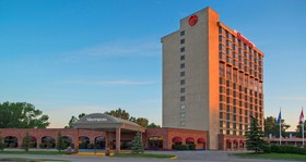 Cambridge Red Deer Hotel & Conference Centre