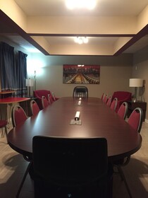 Super 8 by Wyndham Red Deer
