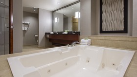 Holiday Inn Express & Suites Sherwood Park-Edmonton Area