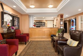 Travelodge by Wyndham Spruce Grove