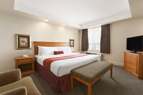 Travelodge by Wyndham Spruce Grove