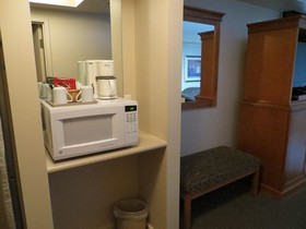 Travelodge by Wyndham Spruce Grove