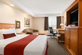 Travelodge by Wyndham Spruce Grove