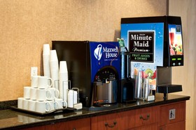 Days Inn & Suites by Wyndham Strathmore