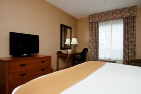 Days Inn & Suites by Wyndham Strathmore