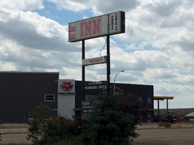 River Road Inn