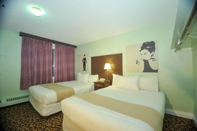 Cloud 9 Inn