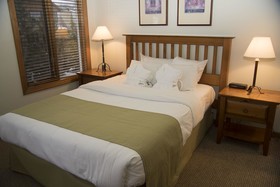 Twin Peaks Hotel Whistler
