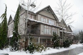 Twin Peaks Hotel Whistler