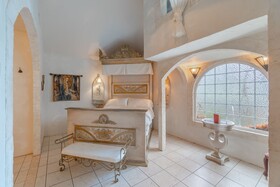 The Cottage and Castle