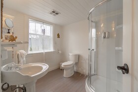 The Cottage and Castle