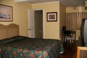 River Heights Motel
