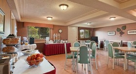 Coast Courtenay Hotel