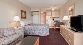Coast Courtenay Hotel