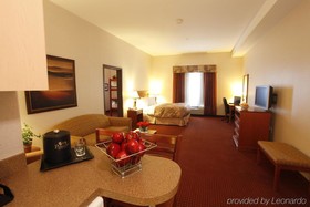 Pomeroy Inn & Suites Dawson Creek
