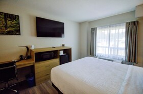 Baymont by Wyndham Gold River