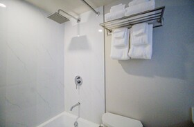 Baymont by Wyndham Gold River