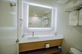 Baymont by Wyndham Gold River