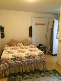 Hedley Inn & Hostel