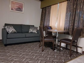 Holiday Motel And RV Resort