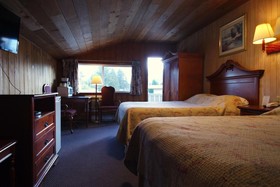 Swiss Chalets Motel