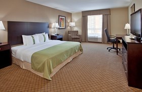 Holiday Inn & Suites Kamloops