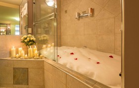 A Vista Villa Couples Retreat