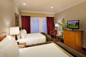 Best Western Plus Kelowna Hotel & Suites