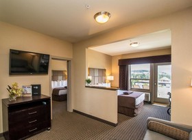 Fairfield Inn & Suites West Kelowna