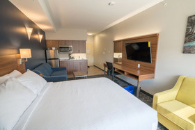 Microtel Inn & Suites By Wyndham Kelowna