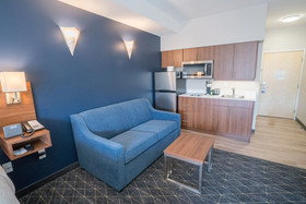 Microtel Inn & Suites By Wyndham Kelowna