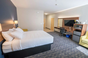 Microtel Inn & Suites By Wyndham Kelowna