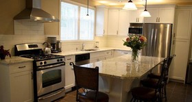 The Abbott Lakehouse B&B