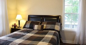 The Abbott Lakehouse B&B