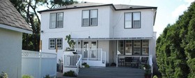 The Abbott Lakehouse B&B