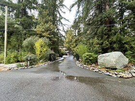 Luxury Forest Retreat