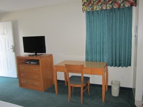 Ramada Limited Merritt