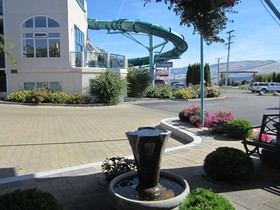 Ramada Limited Merritt