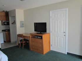 Ramada Limited Merritt