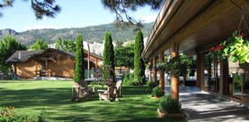 Sandy Beach Lodge & Resort