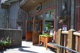 The Howe Sound Inn And Brewing Company