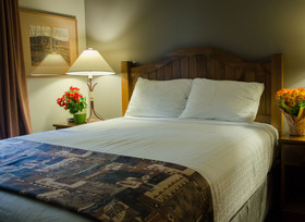 Sun Peaks Resort - Nancy Greene's Cahilty Hotel & Suites