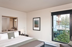 Black Rock Oceanfront Resort
