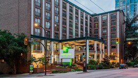 Holiday Inn Hotel & Suites Vancouver Downtown