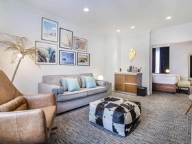Hotel Belmont Vancouver MGallery